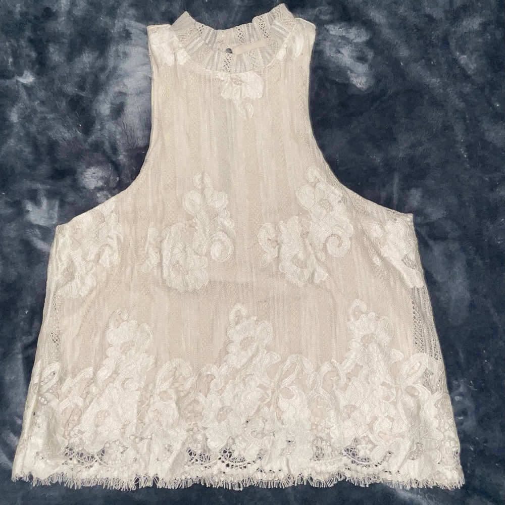 Kimchi Blue lace top